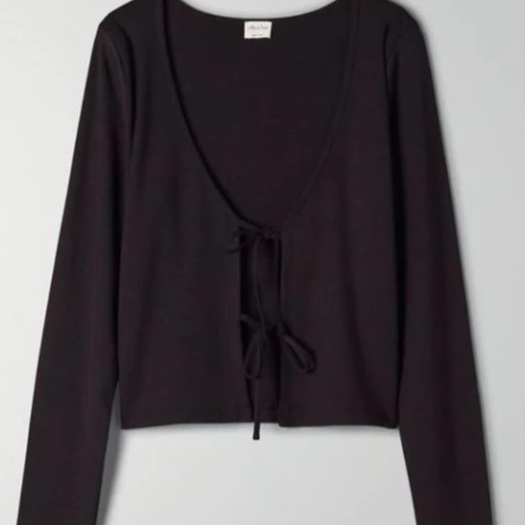Aritzia Wilfred Free Only Tie-Front Longsleeve, Black, Size XS - Picture 1 of 9